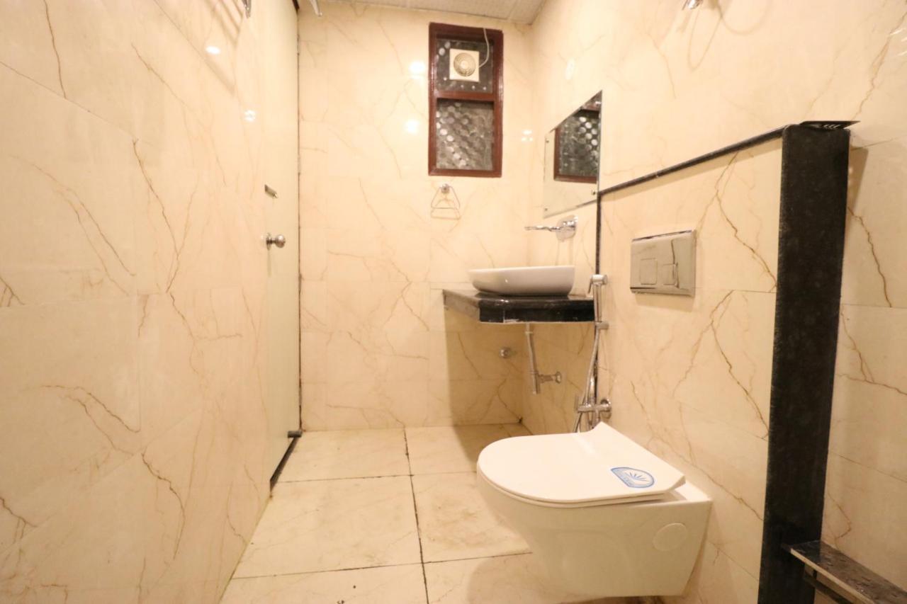 Family Hotel Tark Near Igi Airport Delhi New Delhi Exterior photo