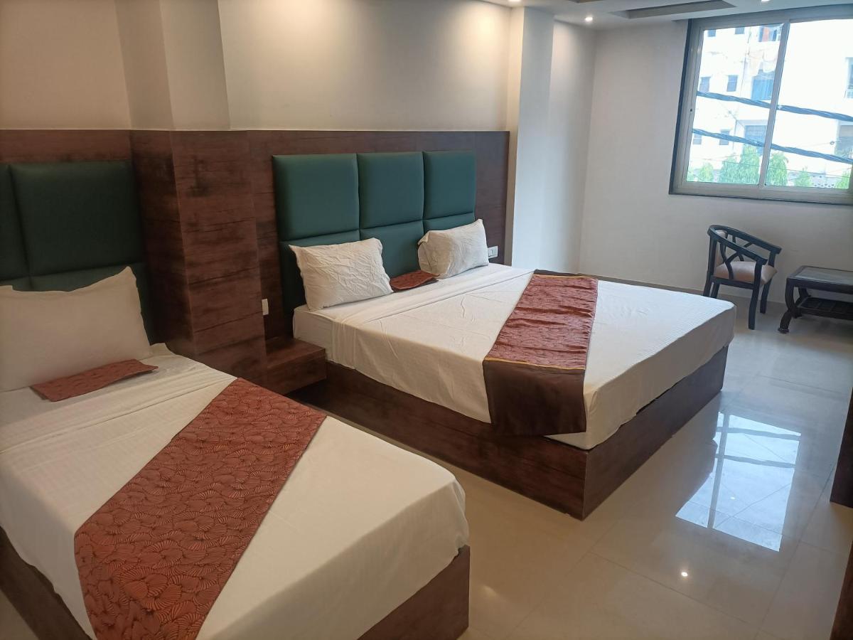 Family Hotel Tark Near Igi Airport Delhi New Delhi Exterior photo