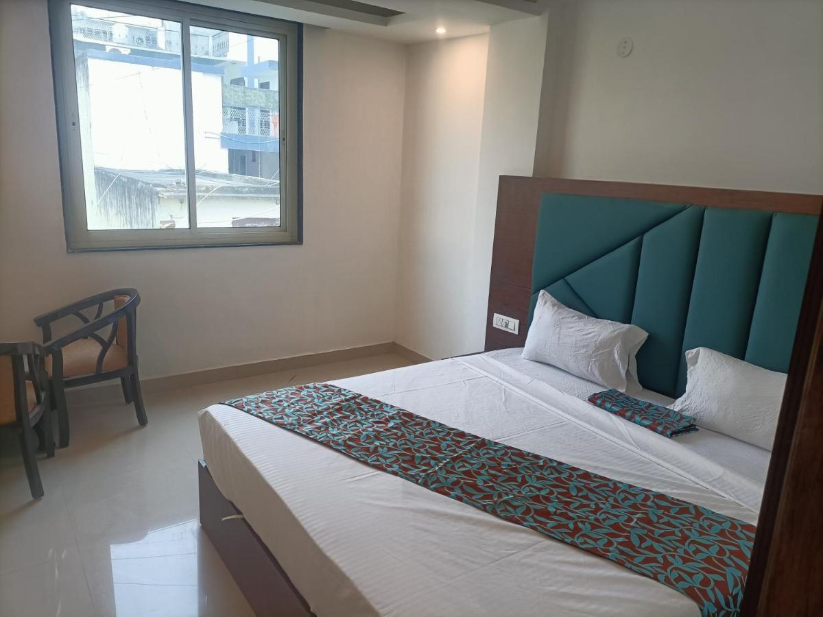 Family Hotel Tark Near Igi Airport Delhi New Delhi Exterior photo