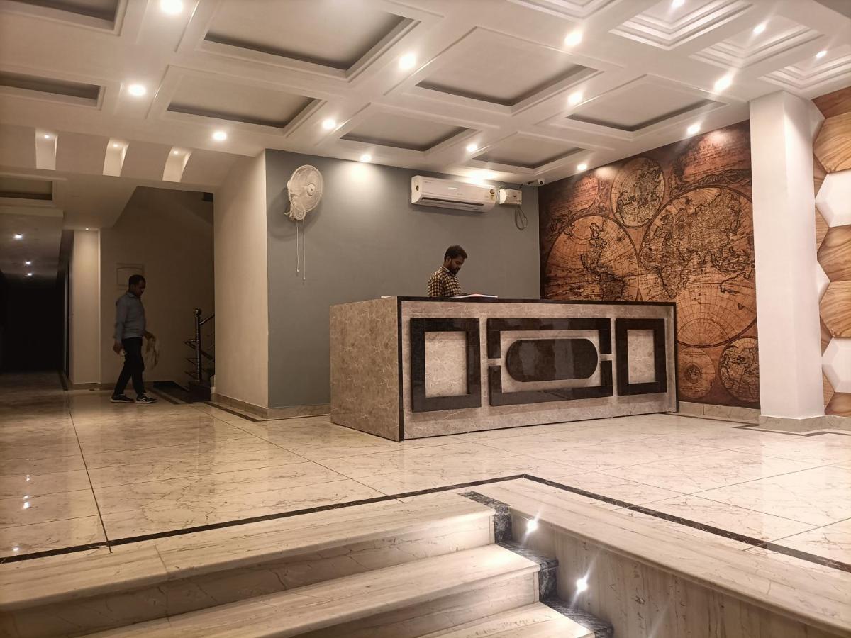 Family Hotel Tark Near Igi Airport Delhi New Delhi Exterior photo